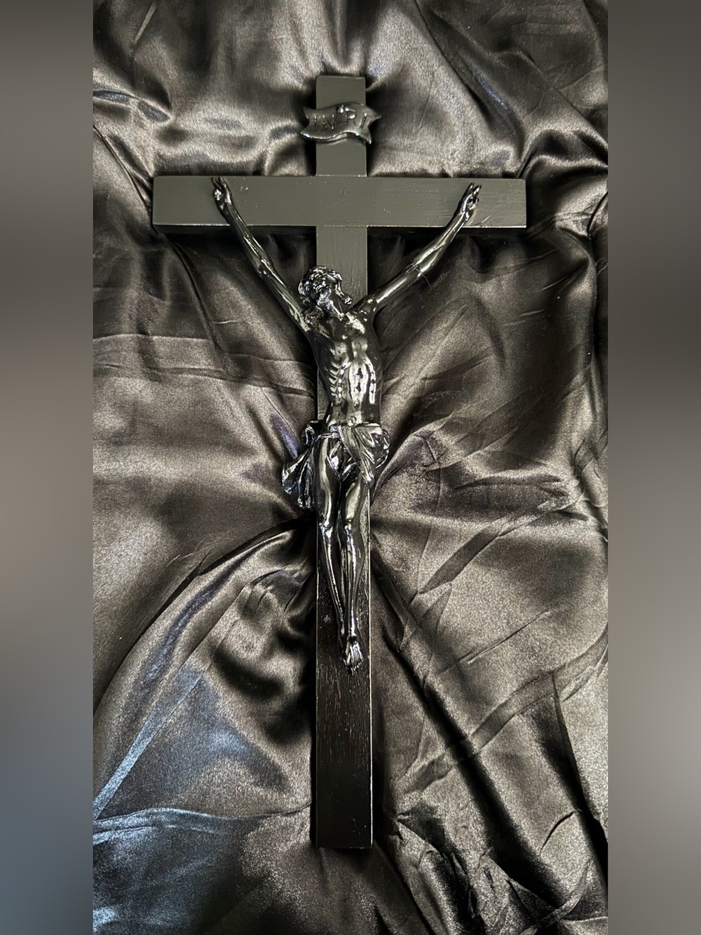 Vintage Wood Hanging Crucifix
